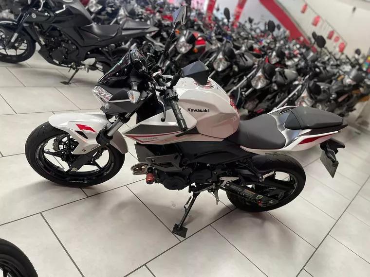 Kawasaki Z Branco 16