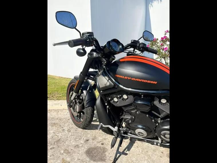 Harley-Davidson V-Rod Preto 1