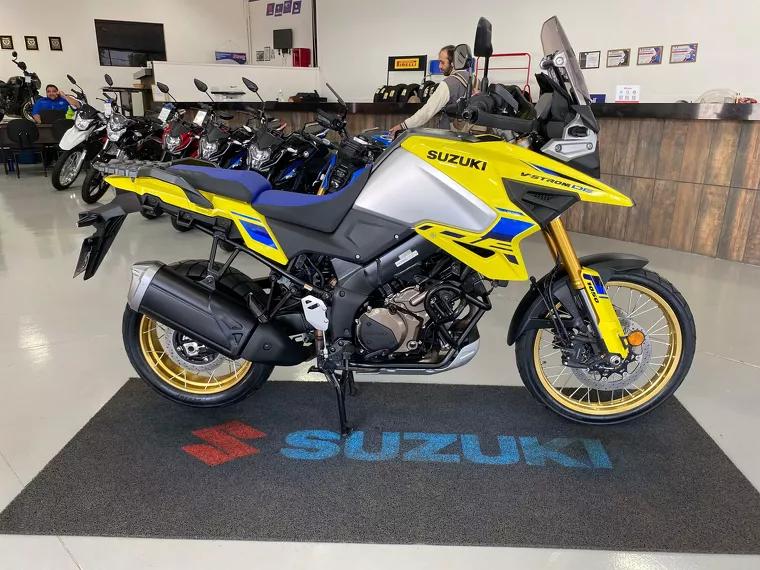 Suzuki V-Strom Amarelo 6