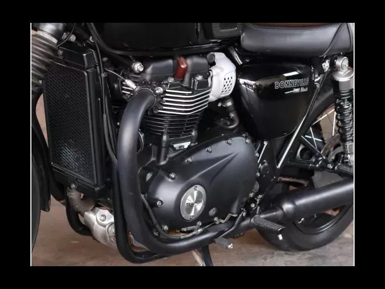 Triumph Bonneville Preto 8