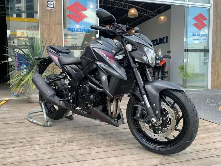 Suzuki GSX-S Preto 1