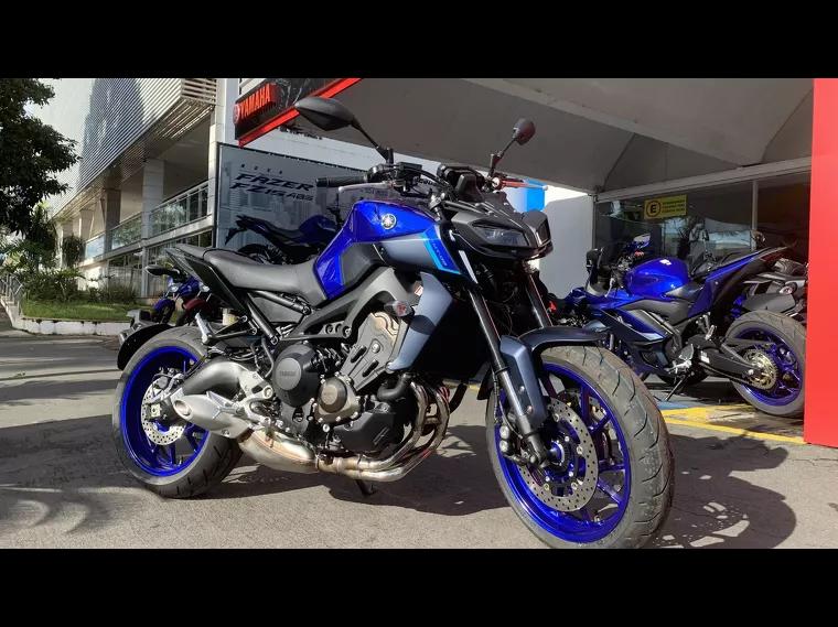 Yamaha MT-09 Azul 3