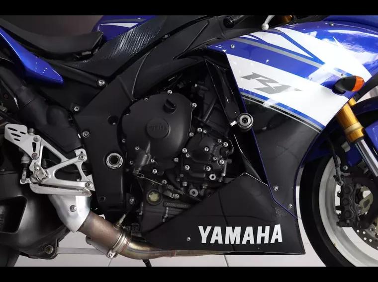 Yamaha R1 Azul 8