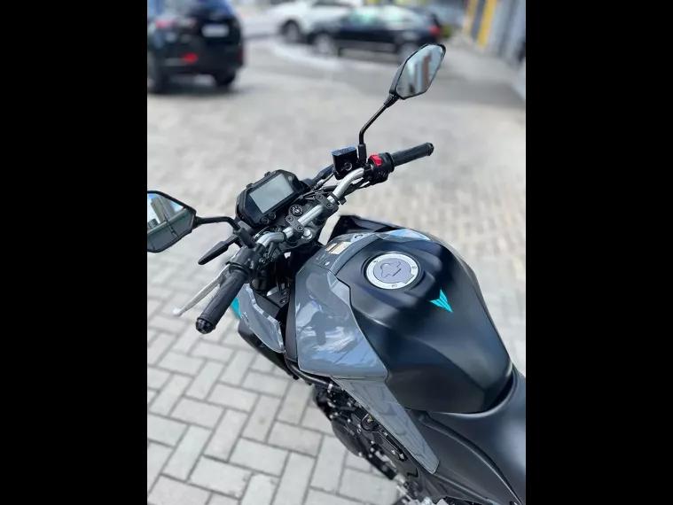 Yamaha MT-03 Cinza 6