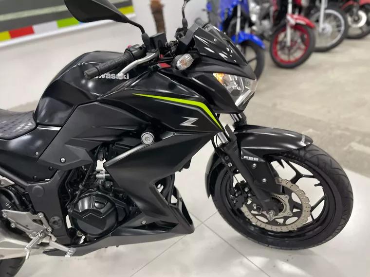 Kawasaki Z Preto 10