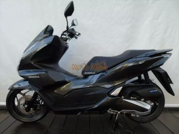 Honda PCX Cinza 6