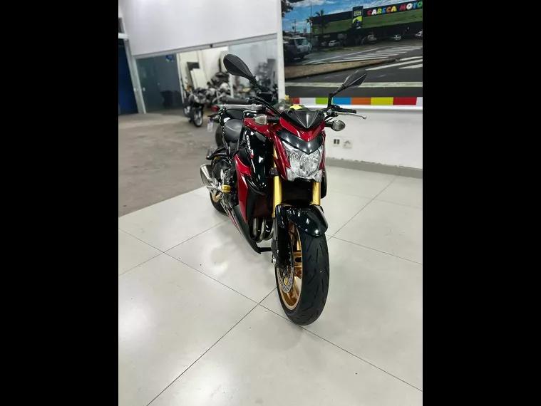 Suzuki GSX-S Preto 5