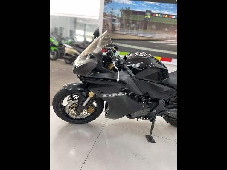 Honda CBR 600 Preto 6