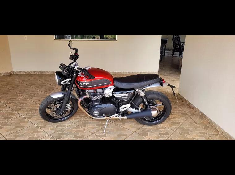 Triumph Speed Twin Vermelho 2