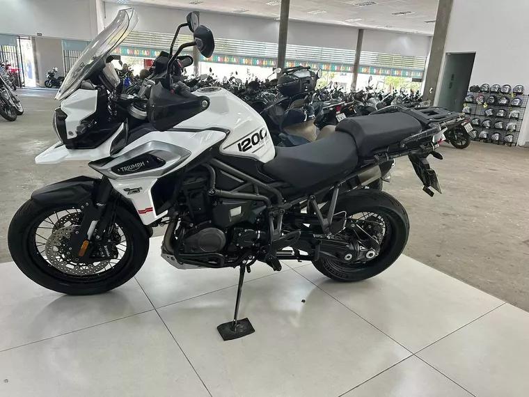 Triumph Tiger 1200 Branco 30