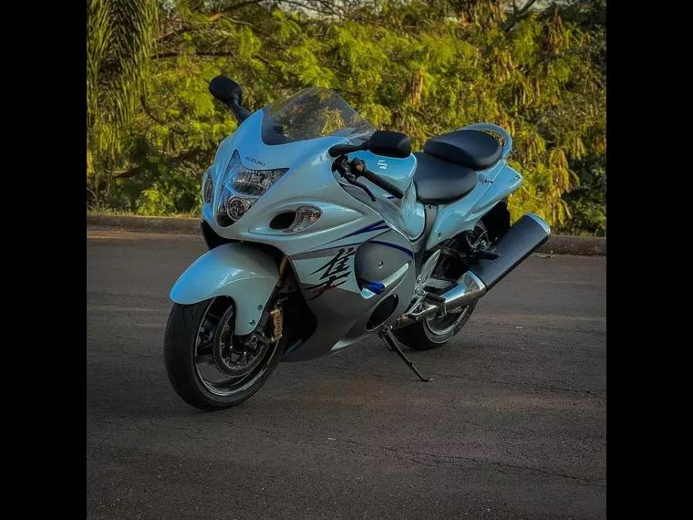 Suzuki GSX Branco 7