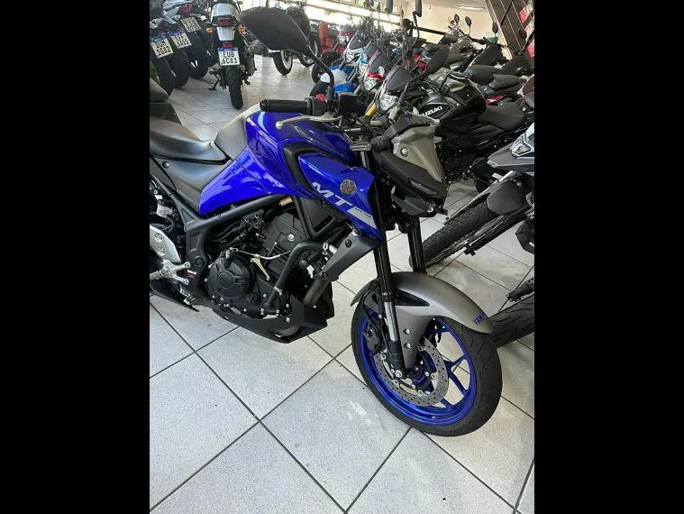 Yamaha MT-03 Azul 3