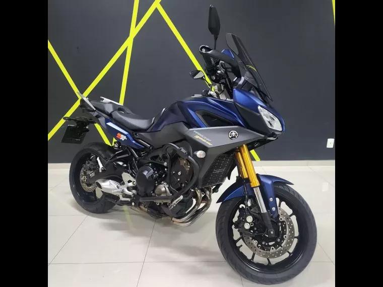 Yamaha MT-09 Azul 1