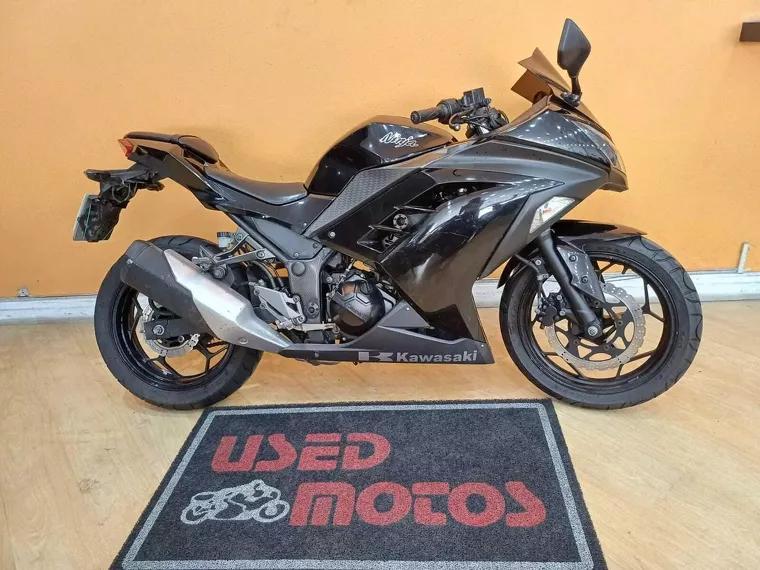 Kawasaki Ninja Preto 2