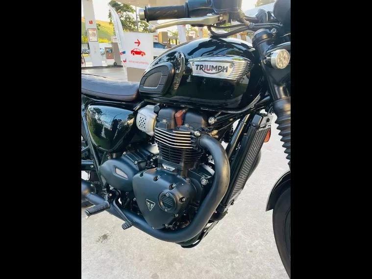 Triumph Bonneville Preto 9