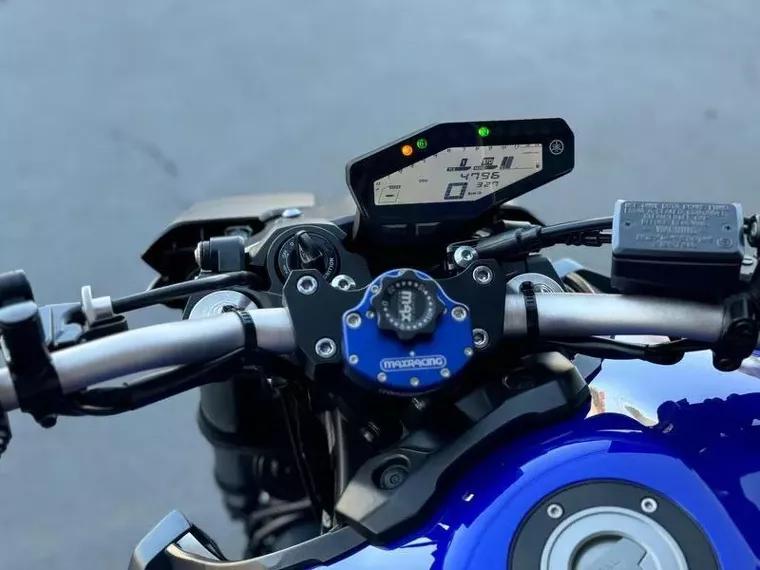 Yamaha MT-09 Azul 8