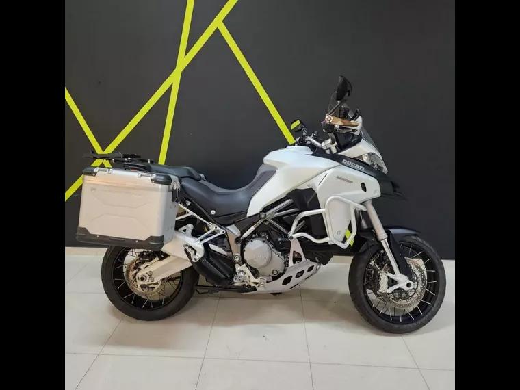 Ducati Multistrada Branco 2