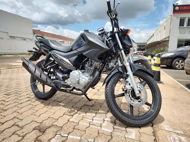 Yamaha YBR 125 Factor Preto 3