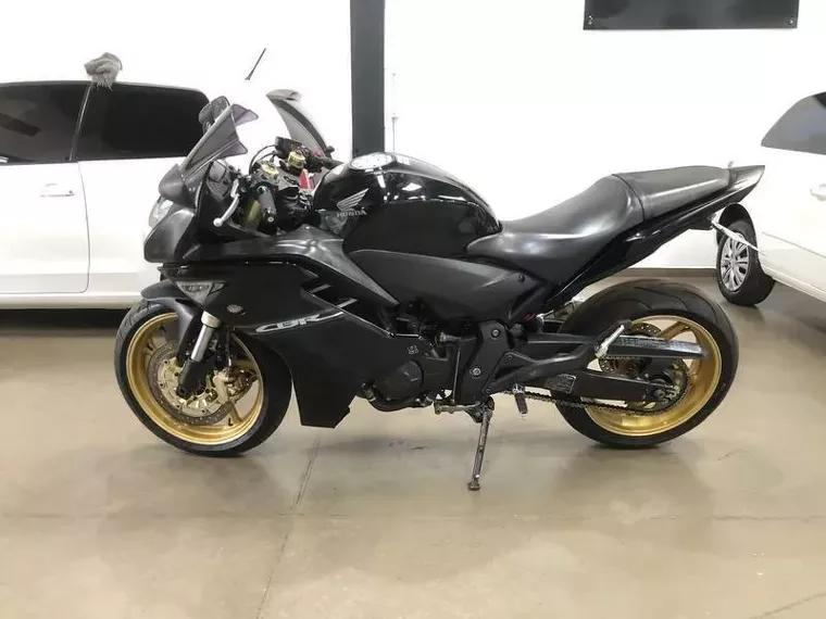 Honda CBR 600 Preto 1