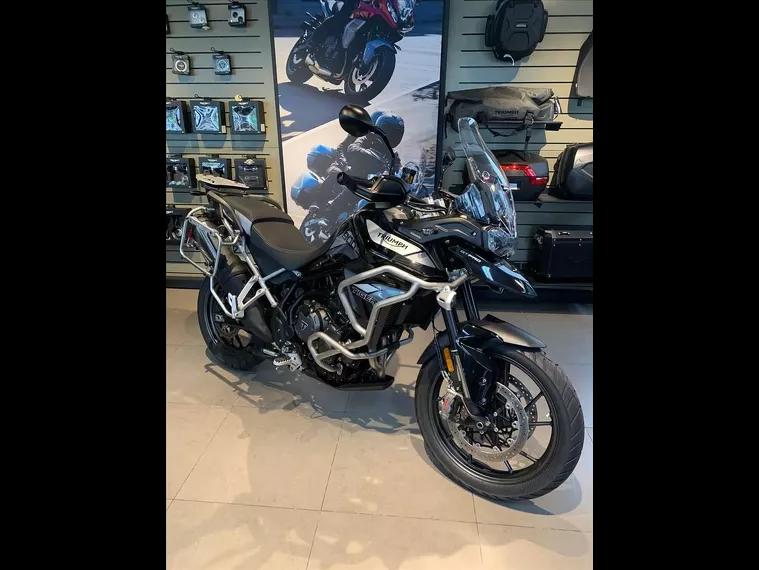 Triumph Tiger 900 Preto 3