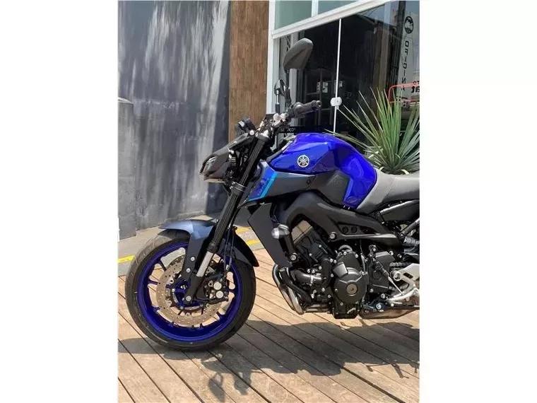 Yamaha MT-09 Azul 6