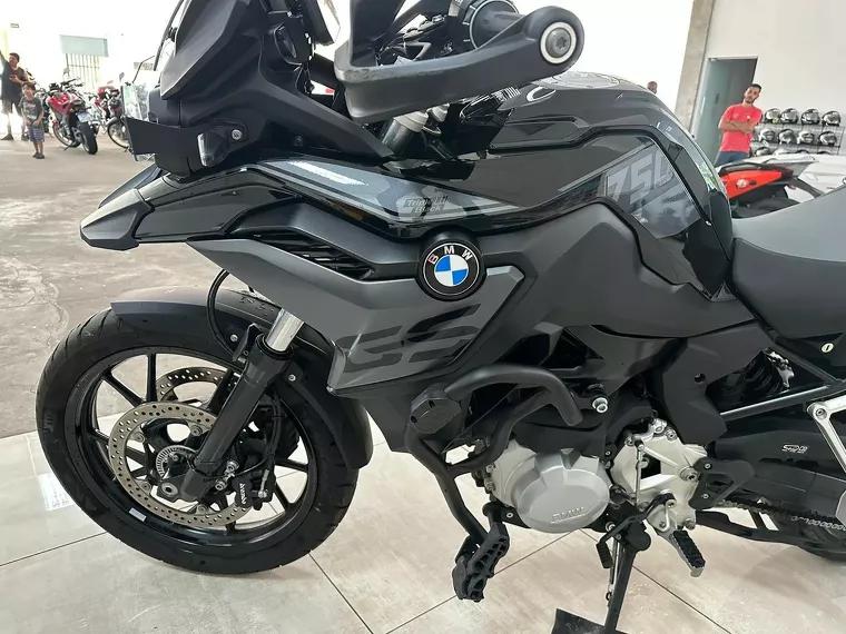 BMW F 750 Preto 10