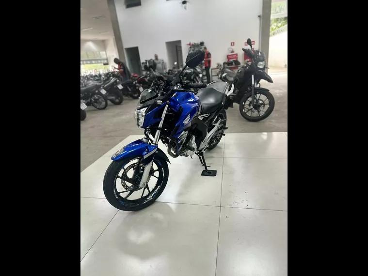 Honda CB Twister Azul 8