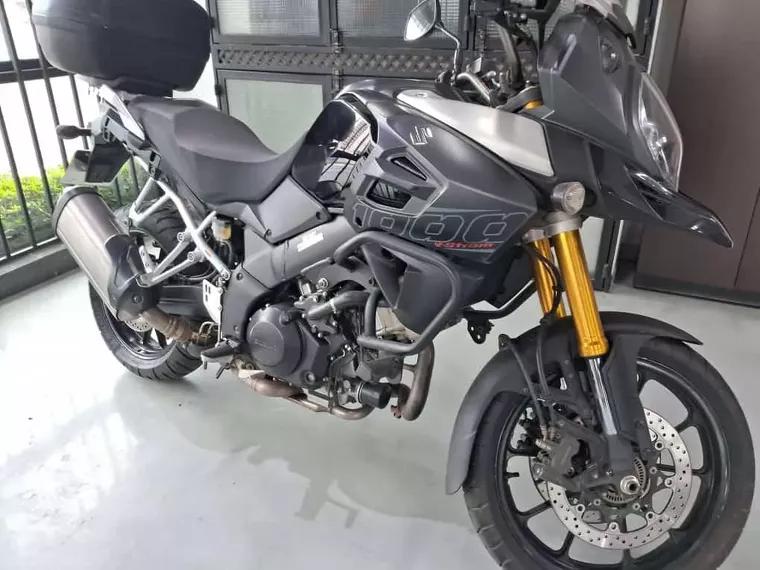 Suzuki V-Strom Preto 1