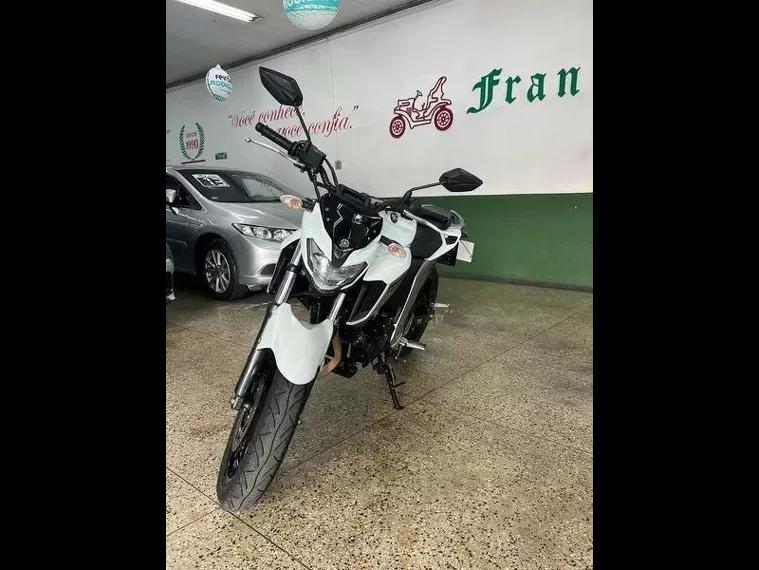 Yamaha Fazer 250 Branco 1