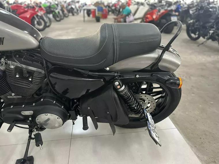 Harley-Davidson Sportster 1200 Cinza 18
