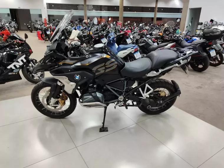 BMW R 1250 GS Preto 8