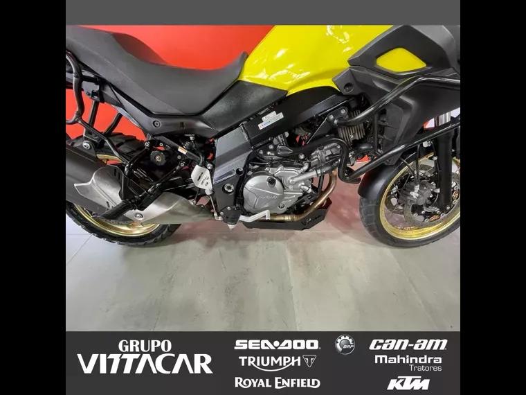 Suzuki V-Strom Amarelo 10