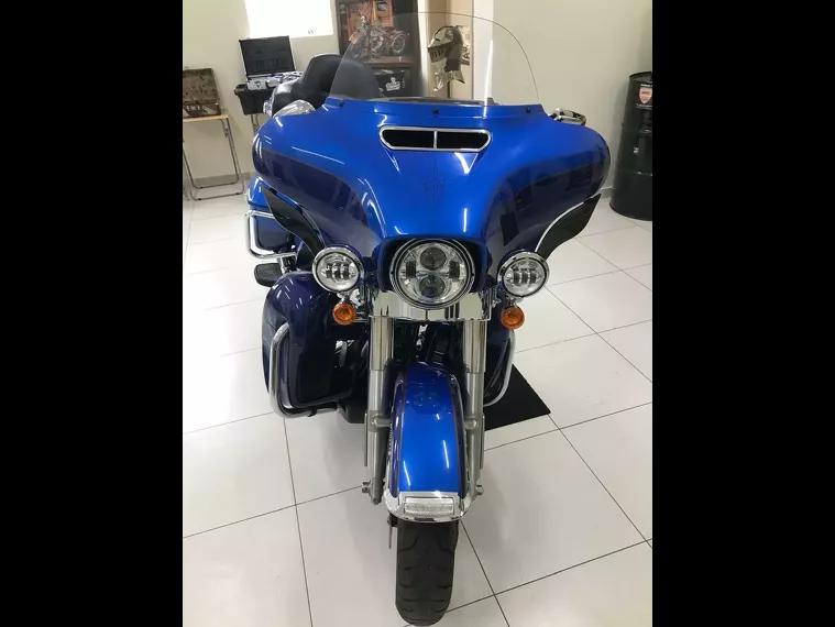 Harley-Davidson Ultra Limited Azul 7