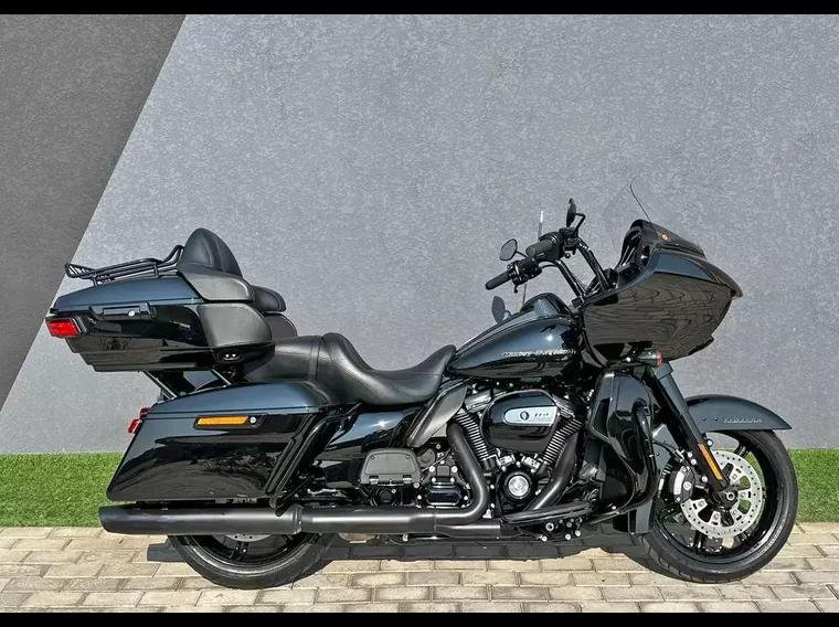 Harley-Davidson Road Glide Preto 2