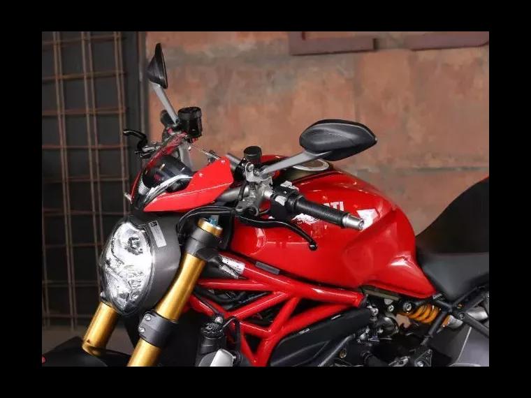 Ducati Monster Vermelho 4