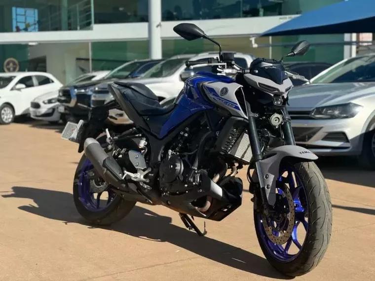 Yamaha MT-03 Azul 11