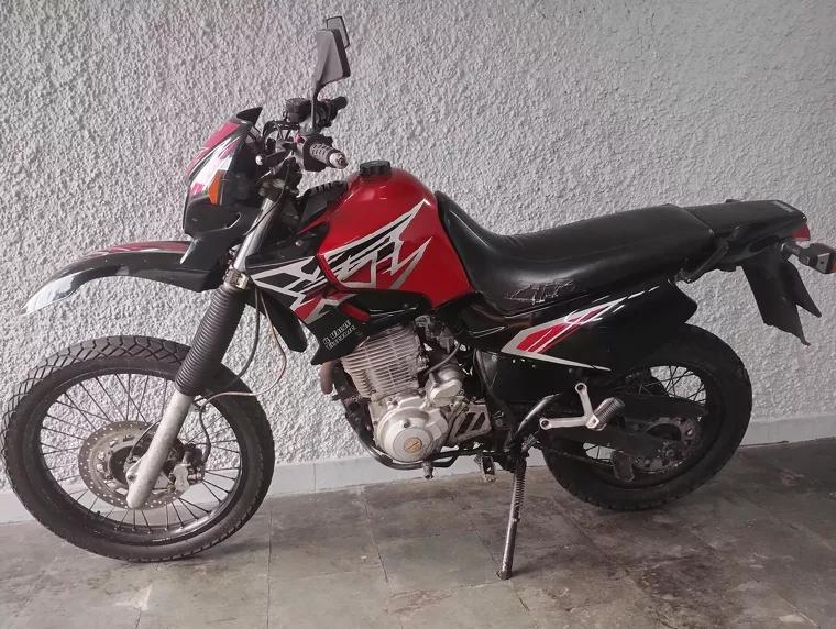 Yamaha XT 600 Vermelho 8