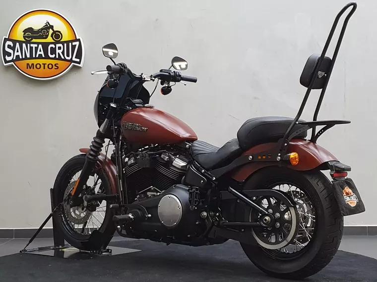 Harley-Davidson Street Bob Vermelho 6