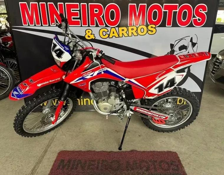 Honda CRF 230 Vermelho 2