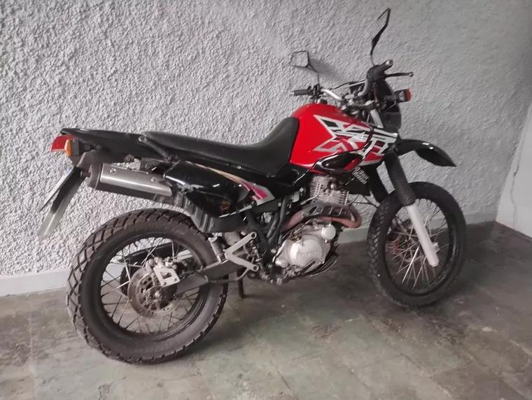 Yamaha XT 600 Vermelho 3