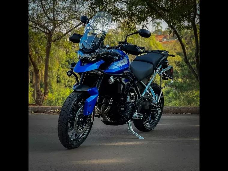 Triumph Tiger 900 Azul 7