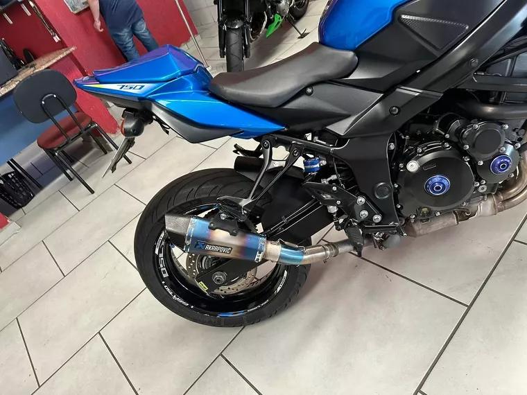 Suzuki GSR Azul 5