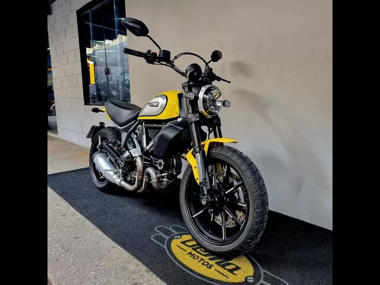 Ducati Scrambler Amarelo 2