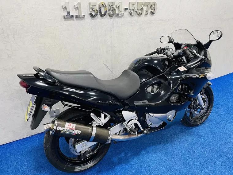 Suzuki GSX Preto 15