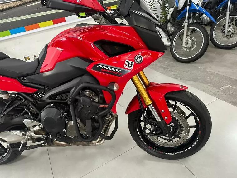 Yamaha MT-09 Vermelho 11