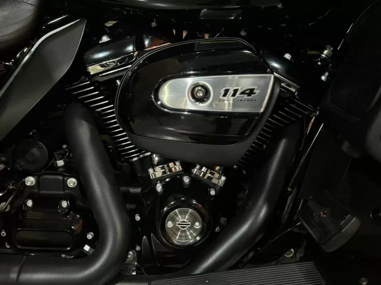 Harley-Davidson Road Glide Preto 9