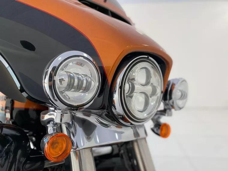 Harley-Davidson Electra Glide Laranja 9