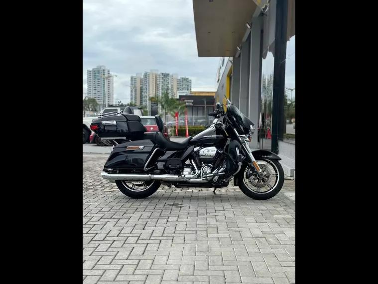 Harley-Davidson Ultra Limited Preto 4