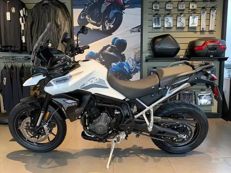 Triumph Tiger 900 Branco 2