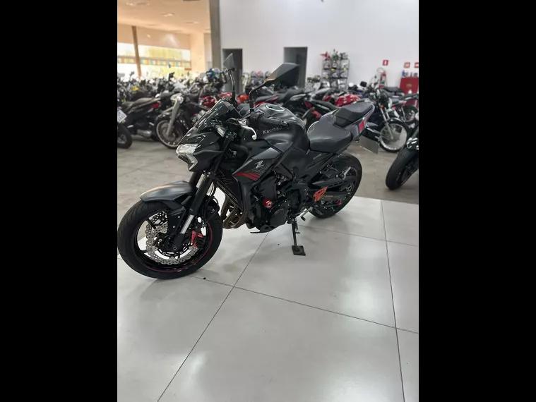 Kawasaki Z Preto 2